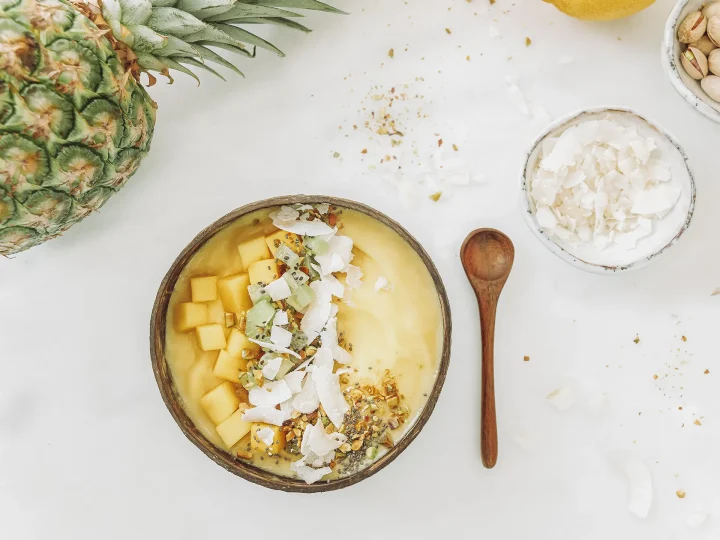 Recipe: Tropical Smoothie Bowl with Mango and Pineapple.